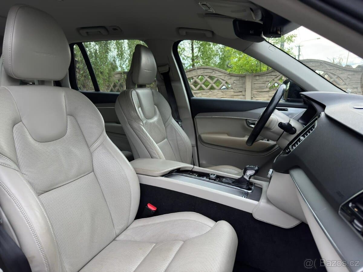 2016 Volvo XC90 - 18