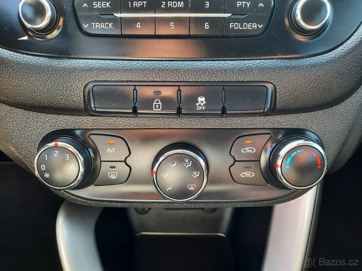 2013 Kia CEE'D - 18