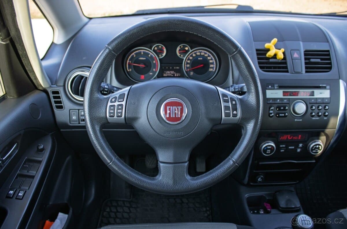 2011 Fiat SEDICI - 18