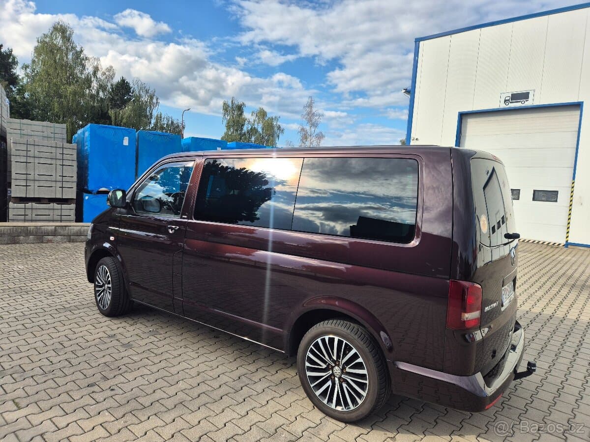 2014 Volkswagen MULTIVAN - 18