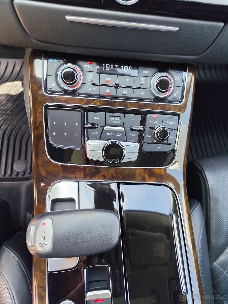 2017 Audi A8 - 18