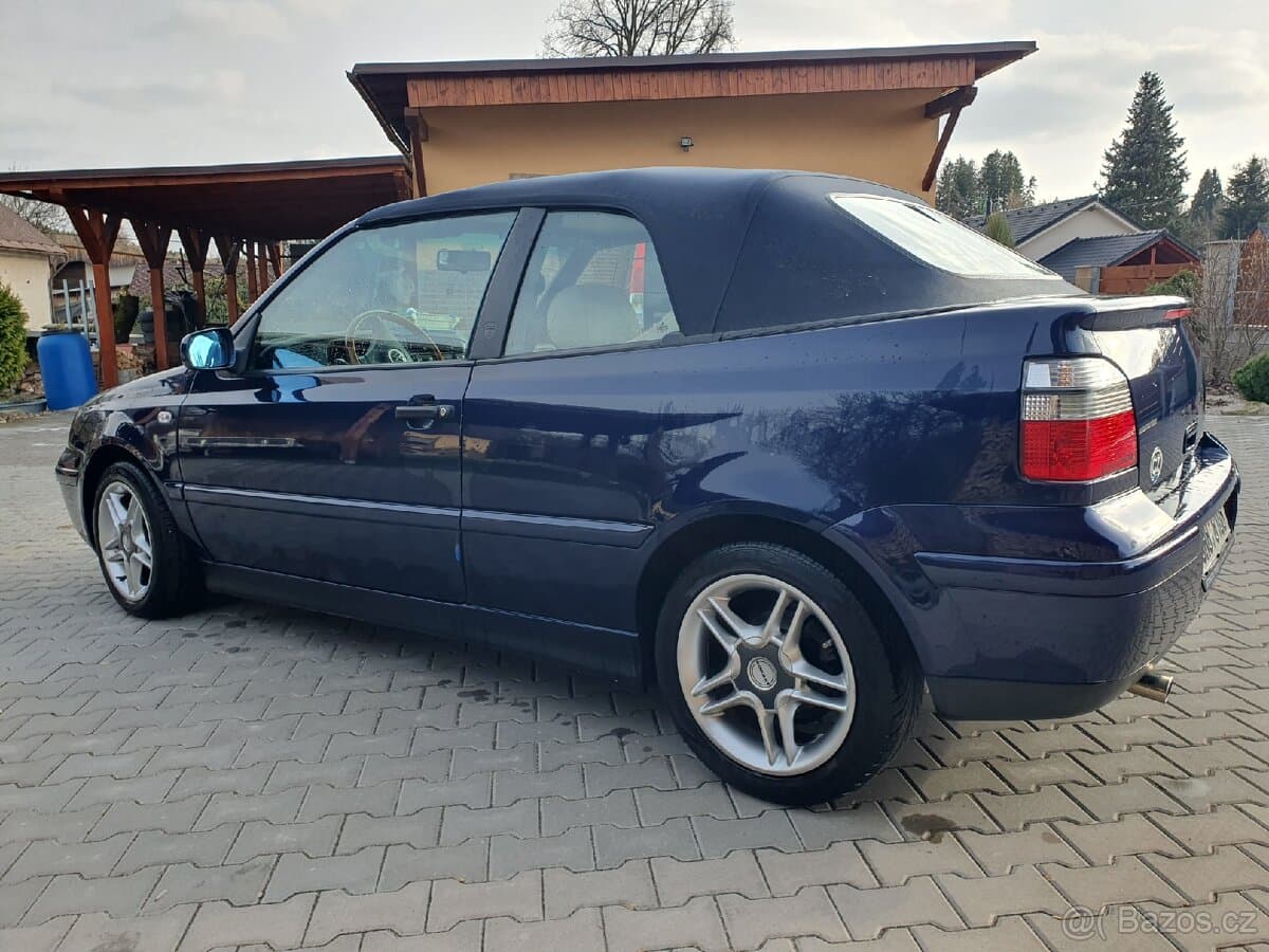 2000 Volkswagen GOLF - 18