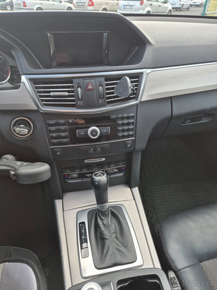 2010 Mercedes-Benz OSTATNÍ - 18