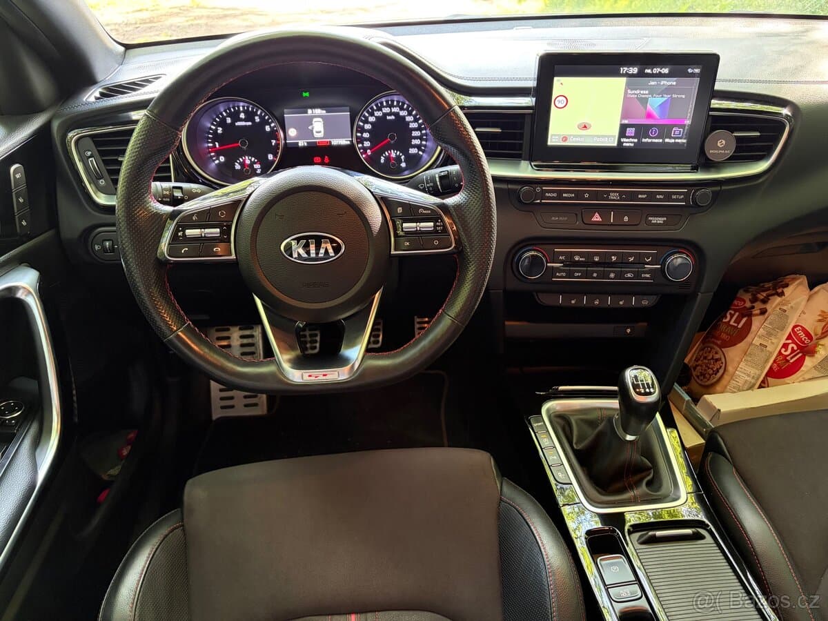 2019 Kia PROCEED - 18