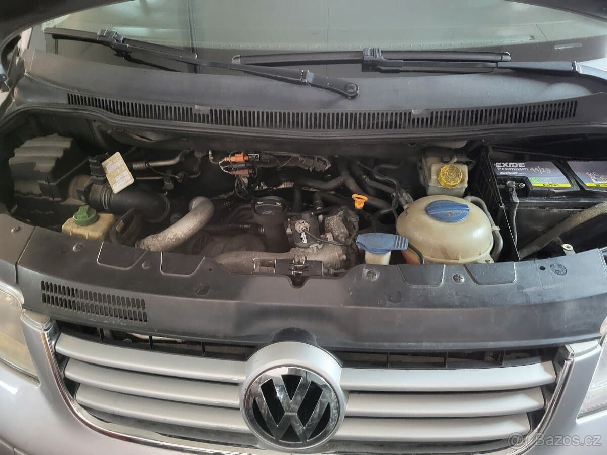 Volkswagen CARAVELLE - 18
