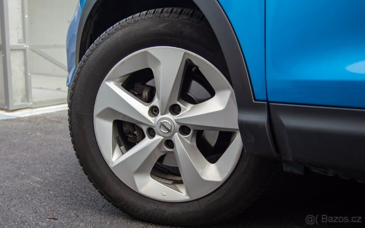 2018 Nissan QASHQAI - 18