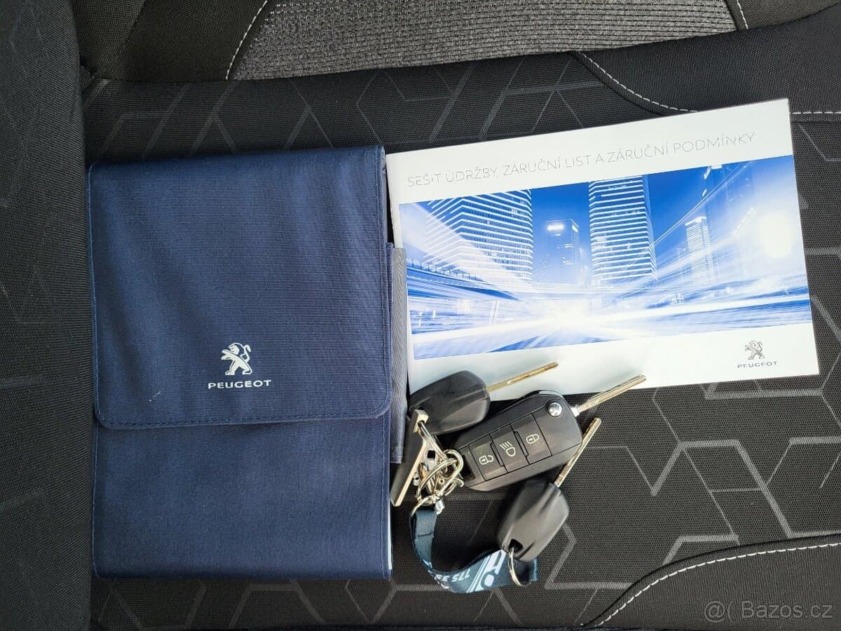 2018 Peugeot 2008 - 18