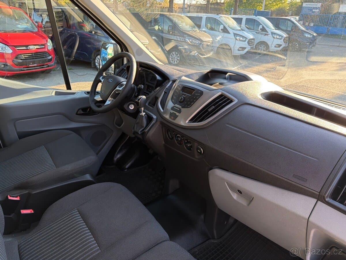 2015 Ford TRANSIT - 18