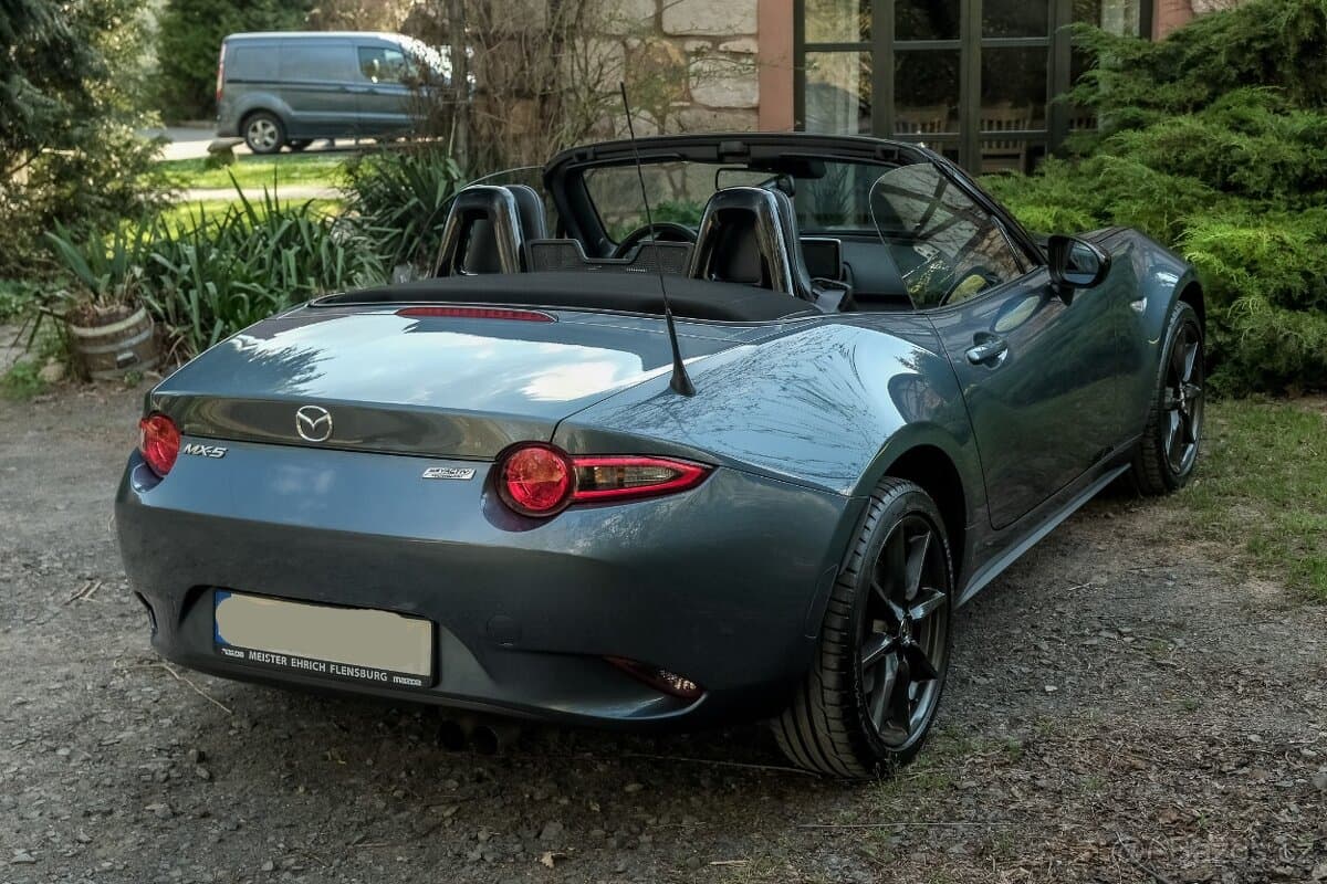 2017 Mazda MX-5 - 18