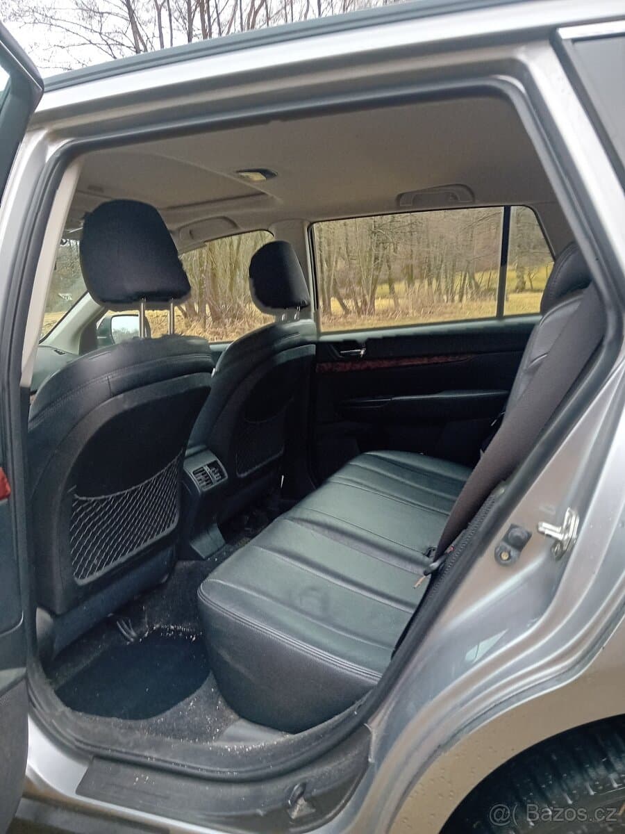 Subaru LEGACY - 18