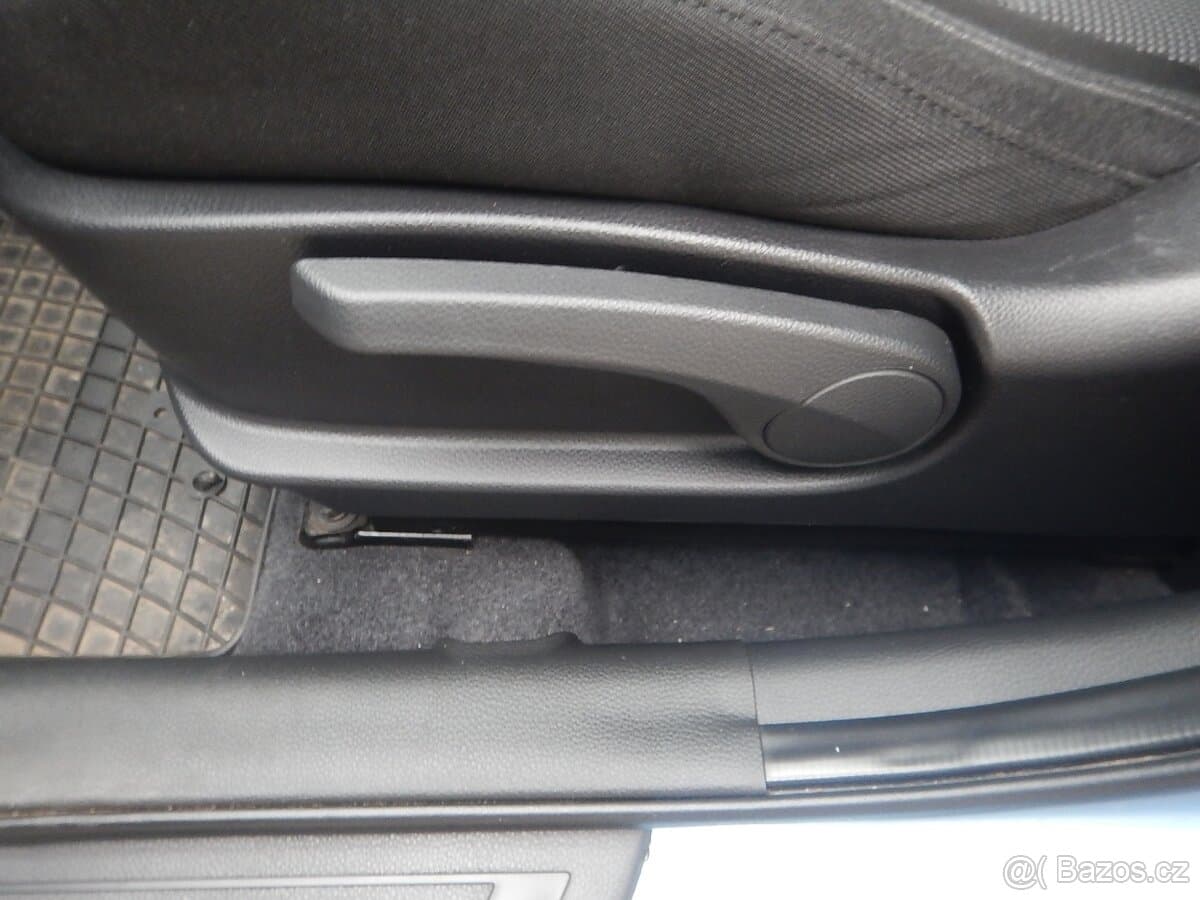 2013 Hyundai i30 - 18
