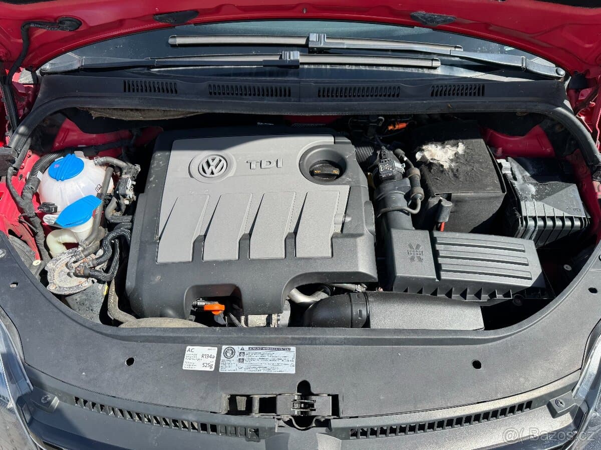 2011 Volkswagen GOLF - 18