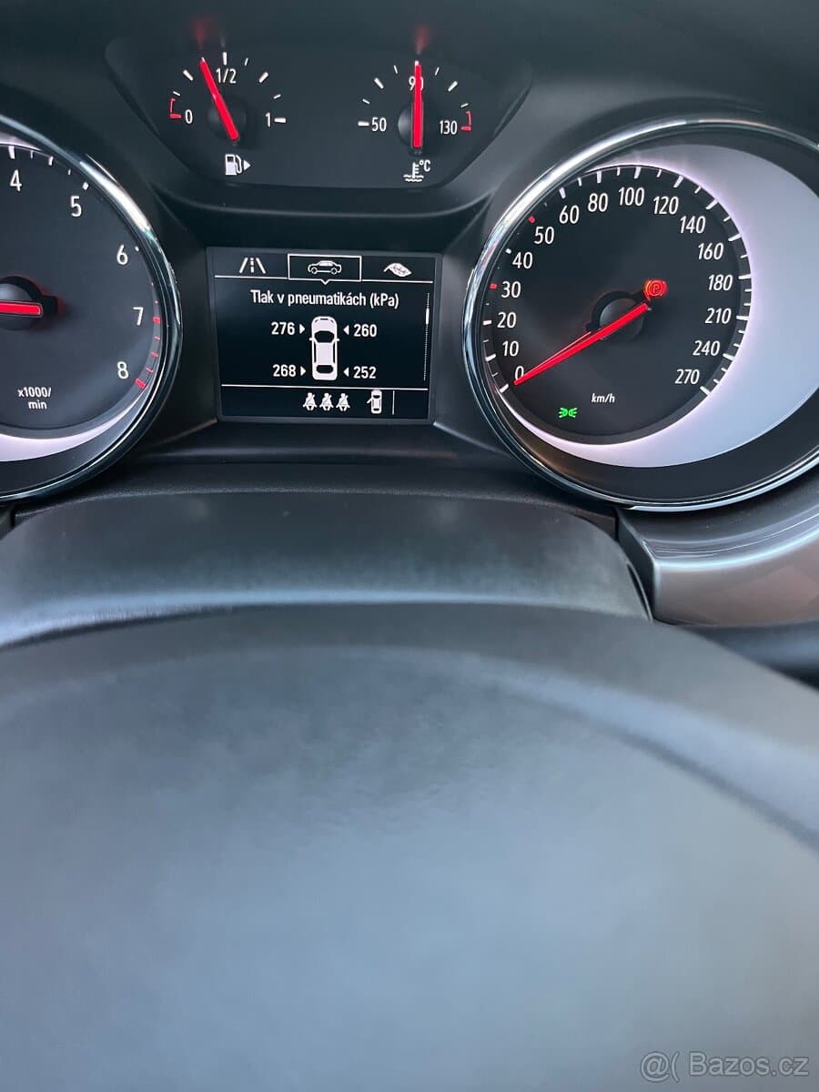 Opel ASTRA - 18