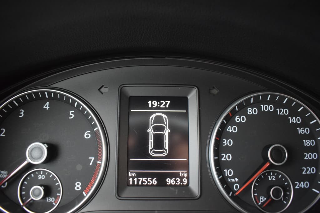 2010 Volkswagen GOLF - 18