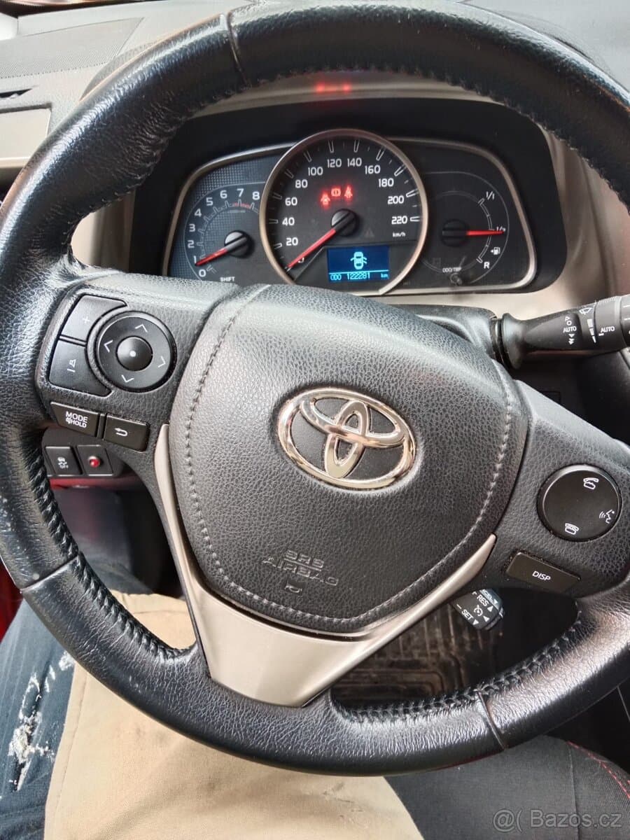 2014 Toyota RAV4 - 18