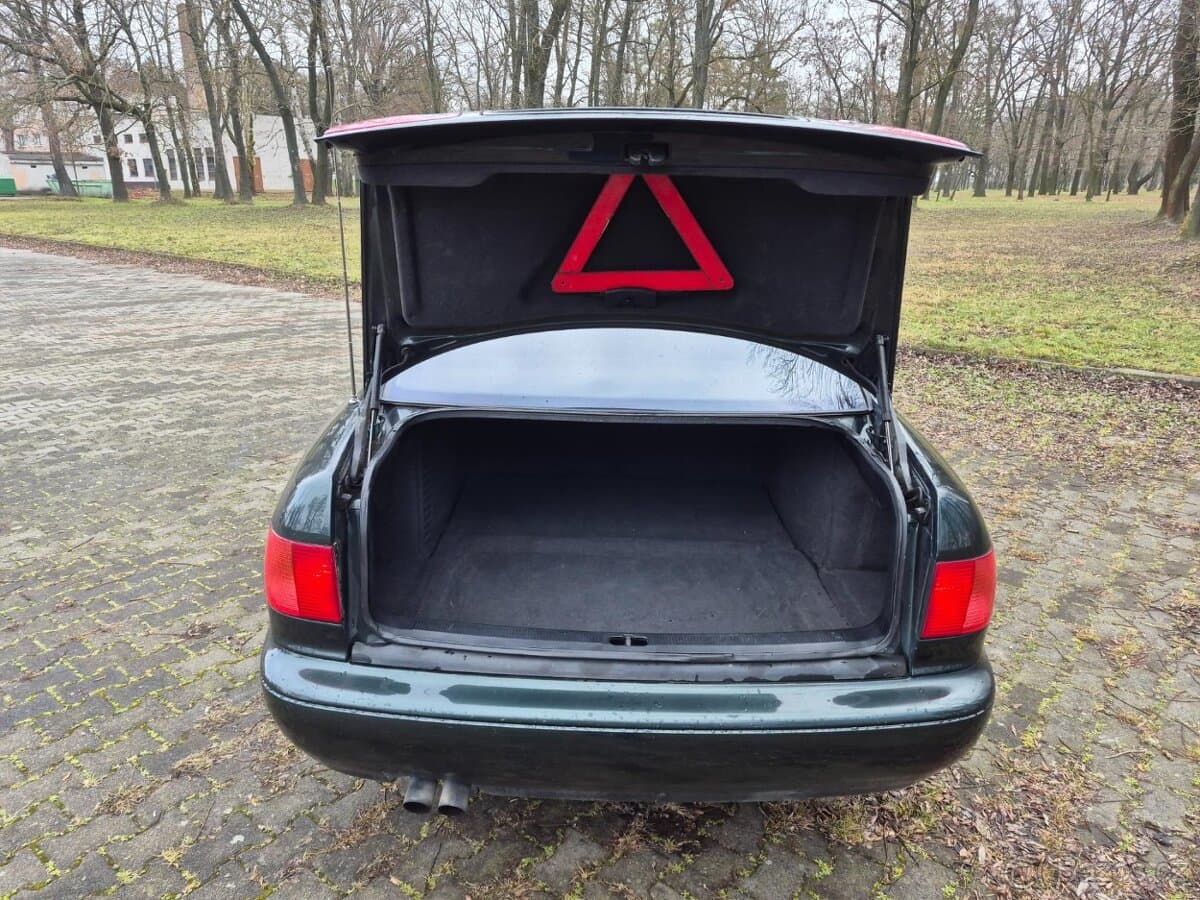 1996 Audi A8 - 18