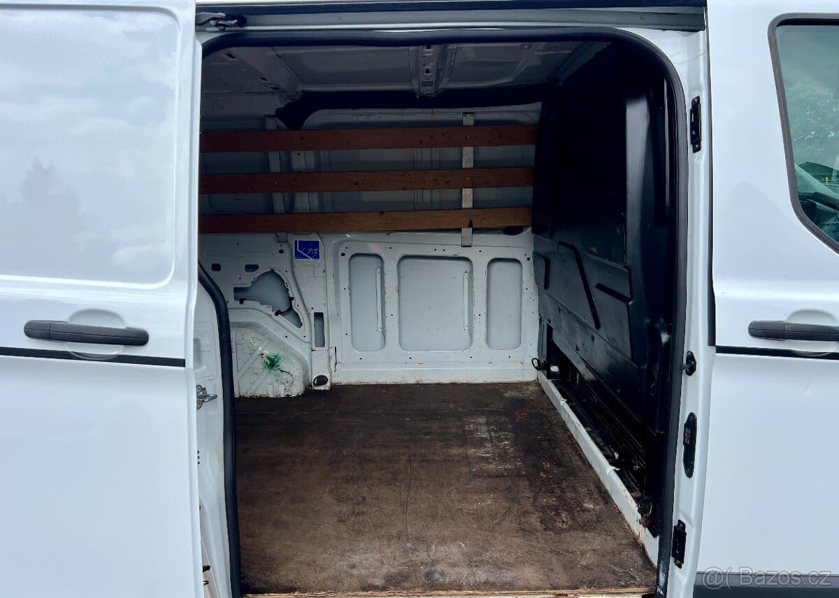 2017 Ford TRANSIT - 18
