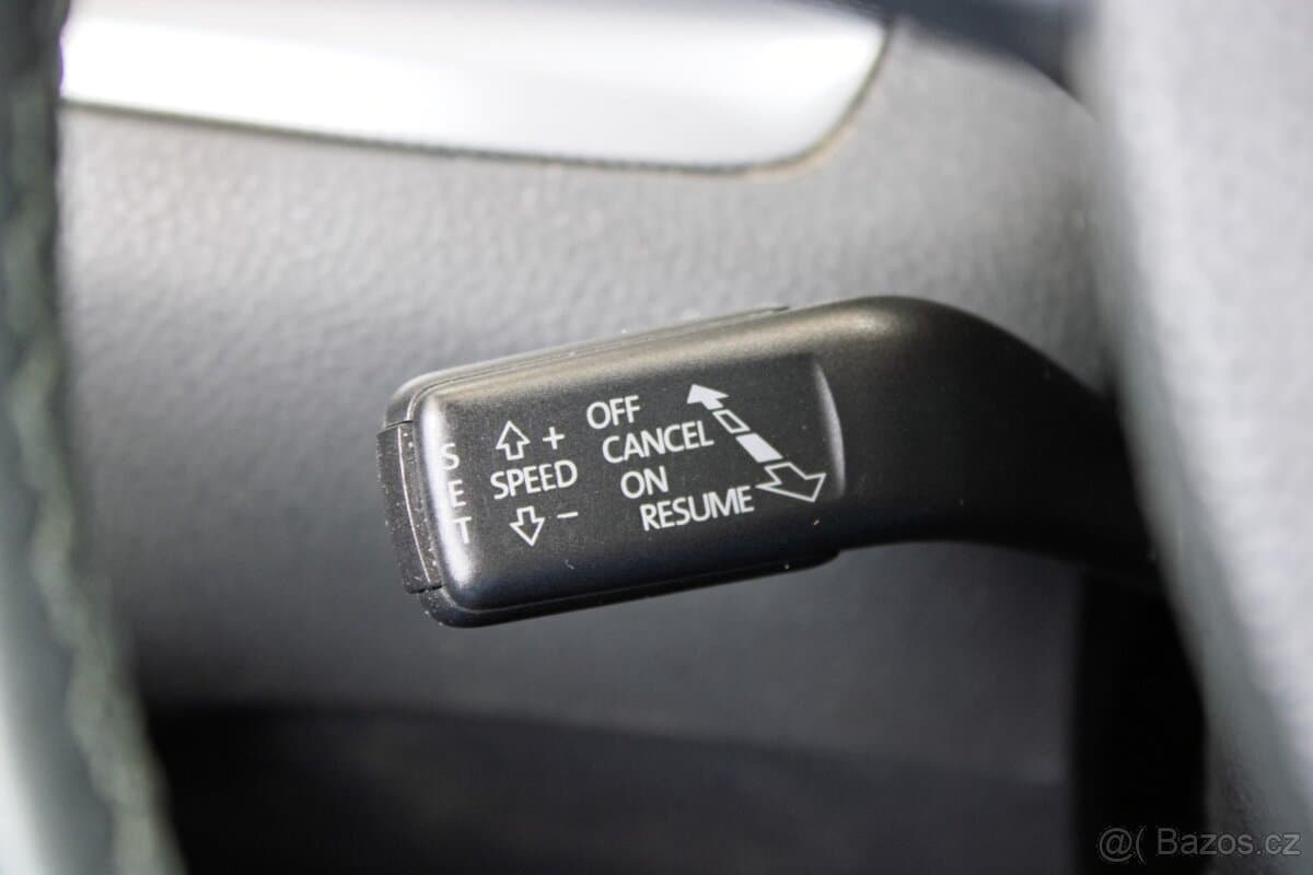 2011 Volkswagen SHARAN - 18