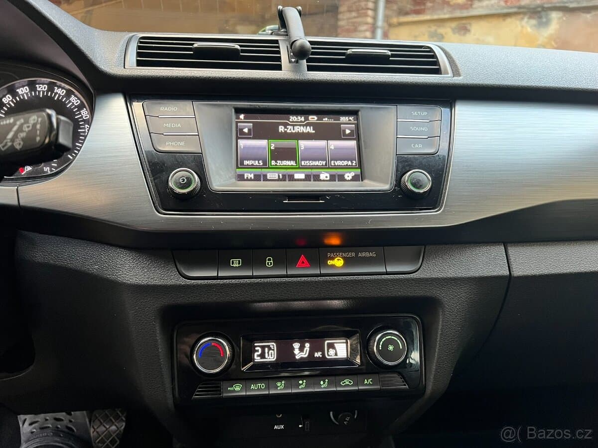 2015 Škoda FABIA - 18