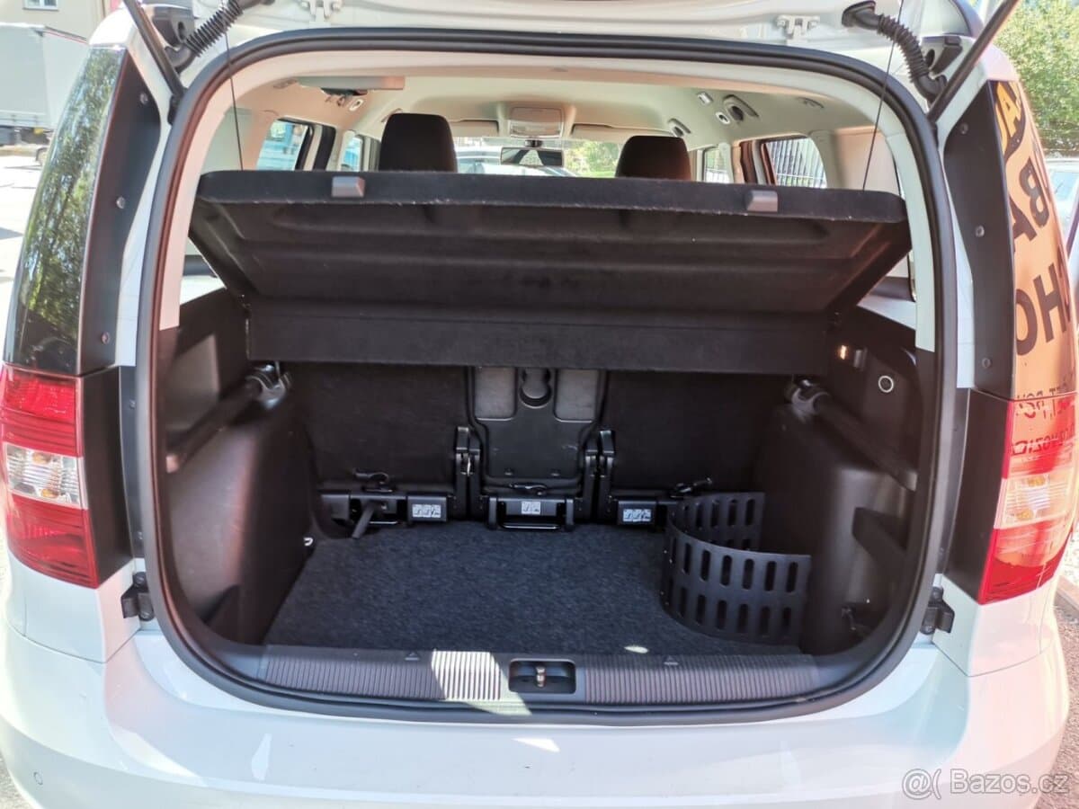 2014 Škoda YETI - 18