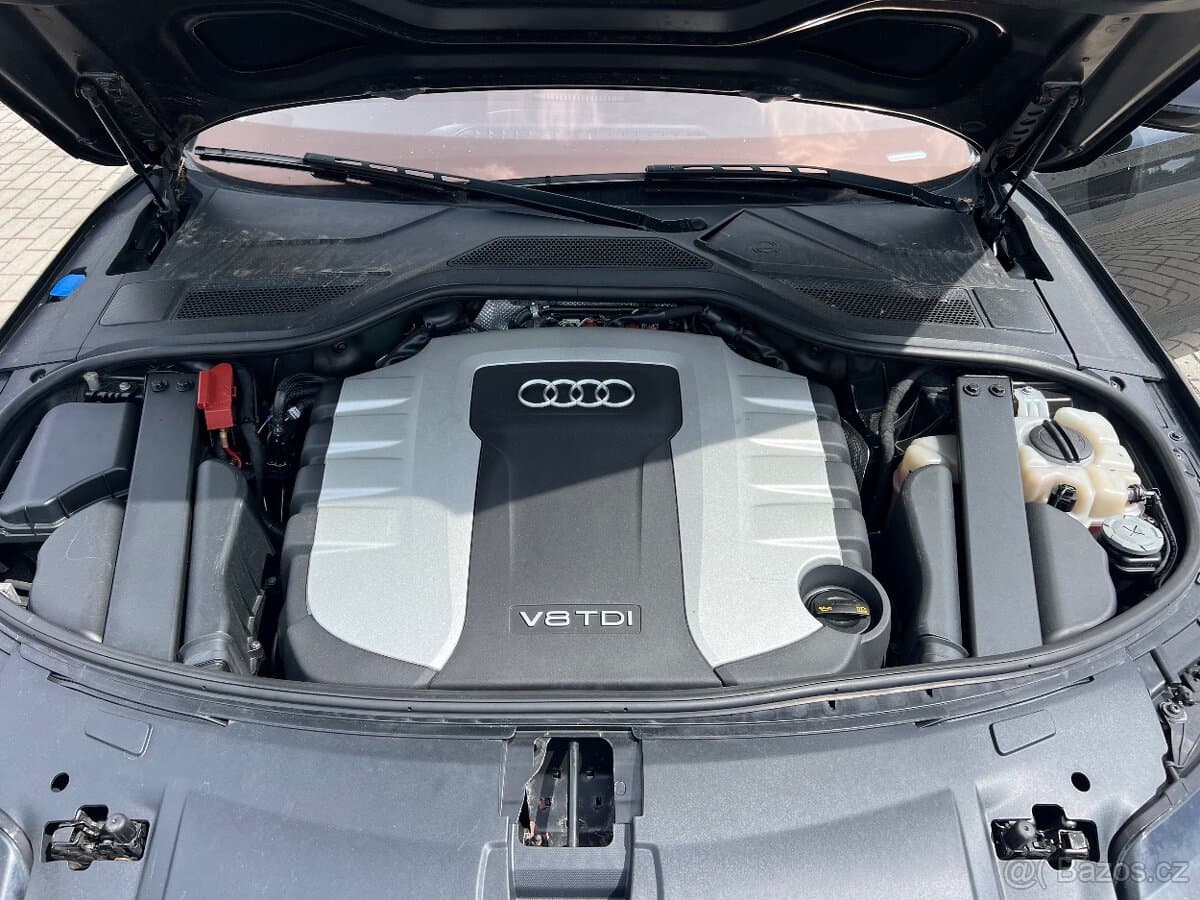 2010 Audi A8 - 18