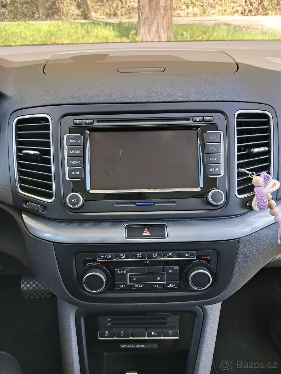 2011 Volkswagen SHARAN - 18