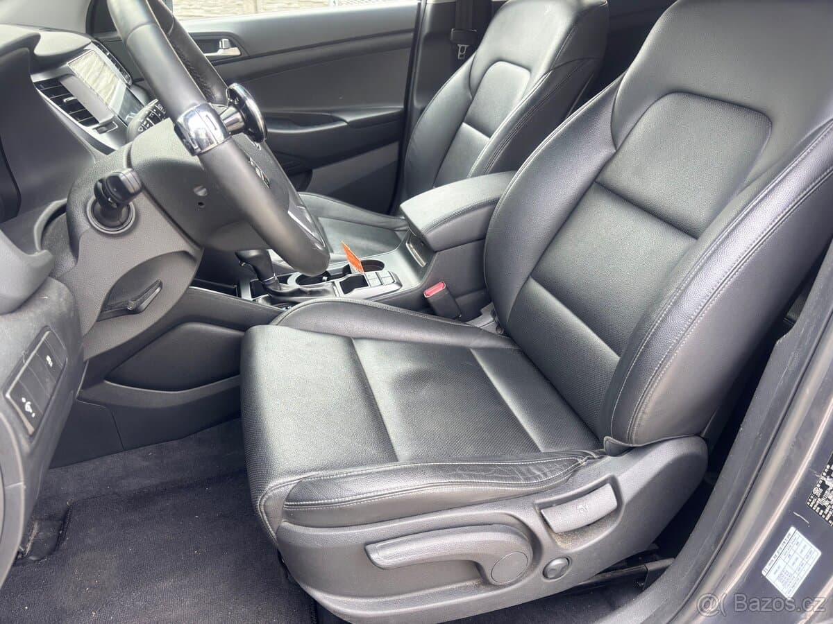 2017 Hyundai TUCSON - 18