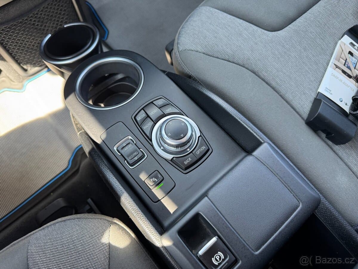 2014 BMW i3 - 18