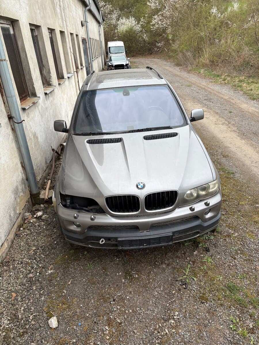 2005 BMW X5 - 18