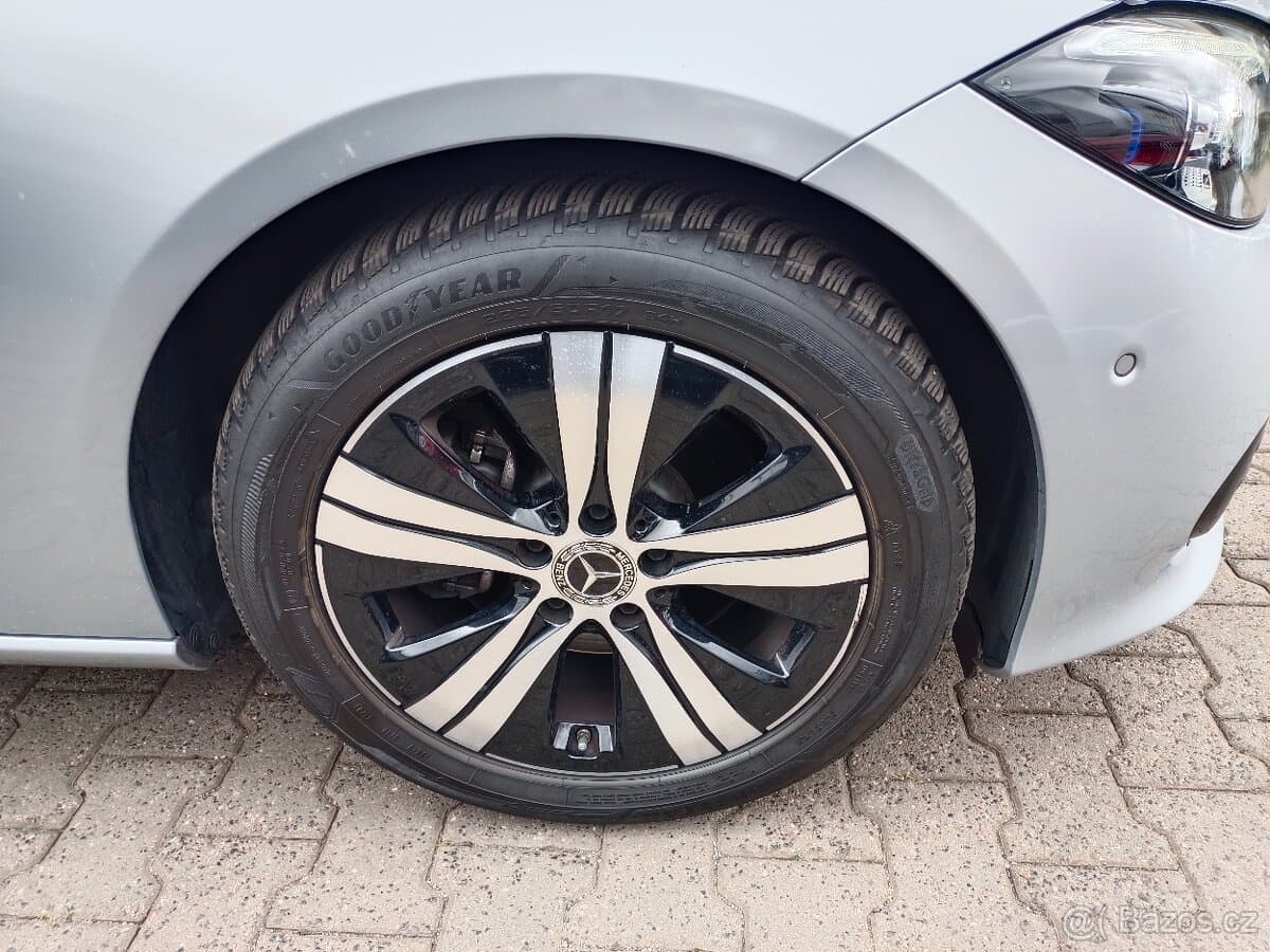 2022 Mercedes-Benz OSTATNÍ - 18