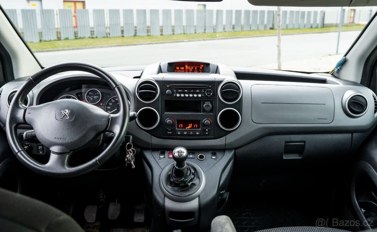 2017 Peugeot OSTATNÍ - 18