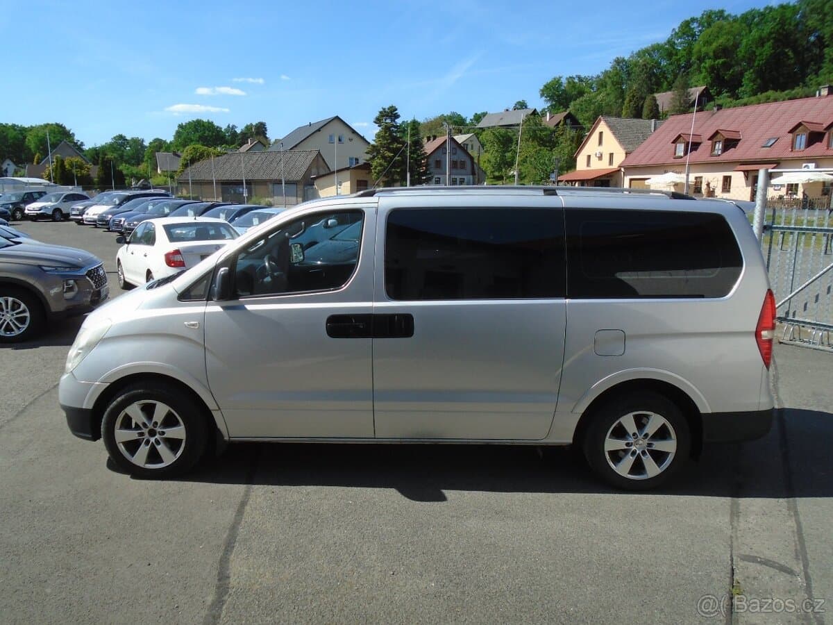 2009 Hyundai H-1 - 18