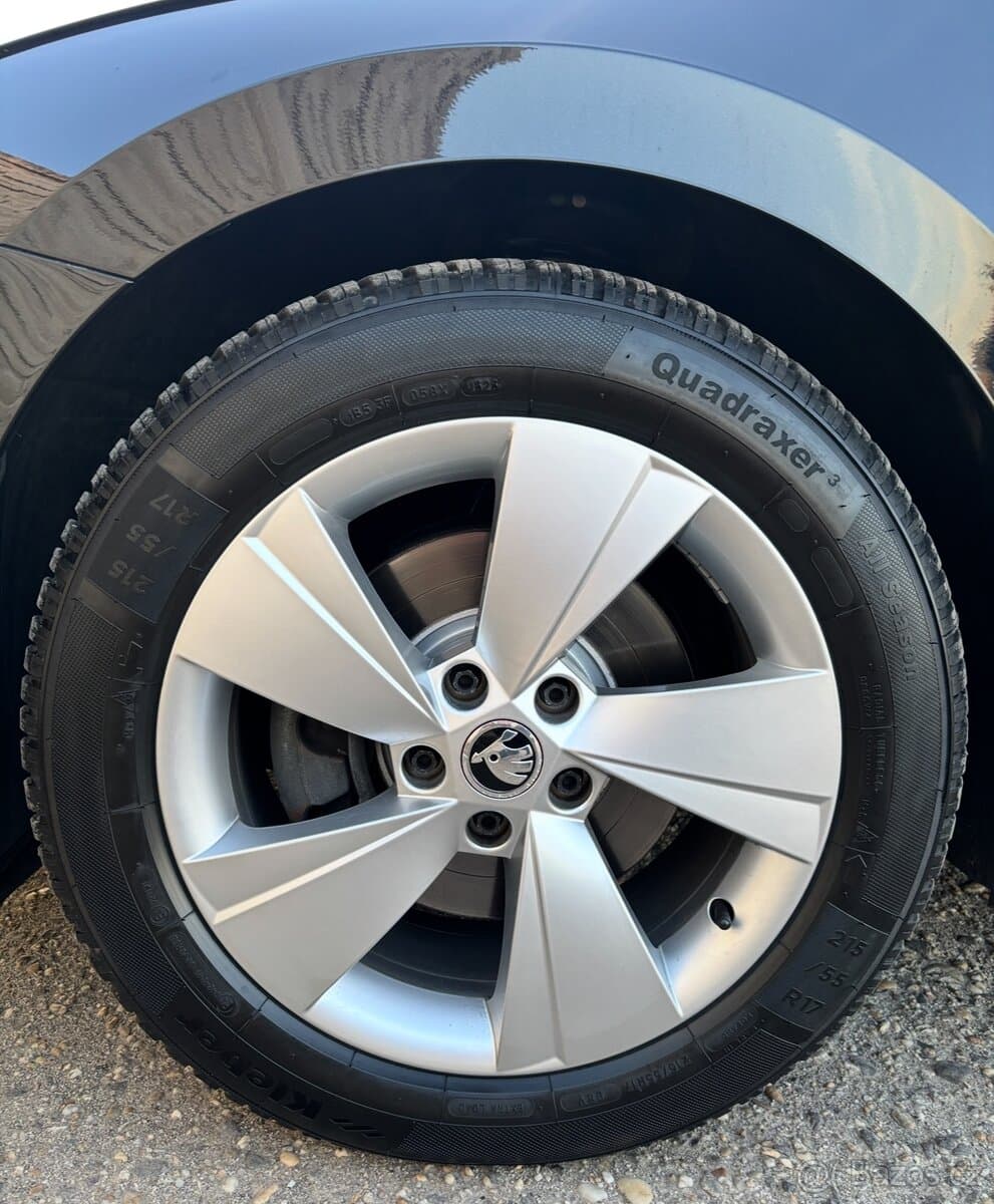 2017 Škoda SUPERB - 18