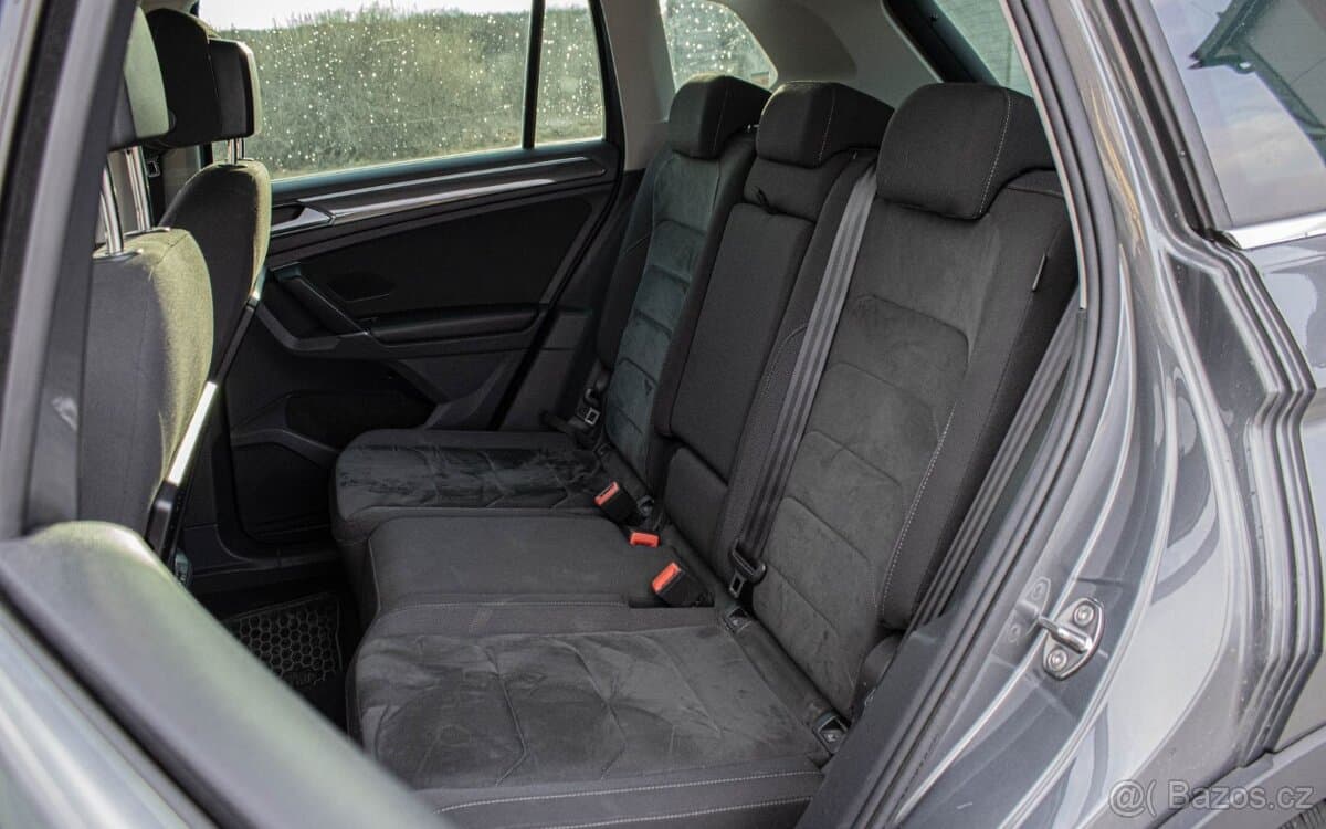 2017 Volkswagen TIGUAN - 18