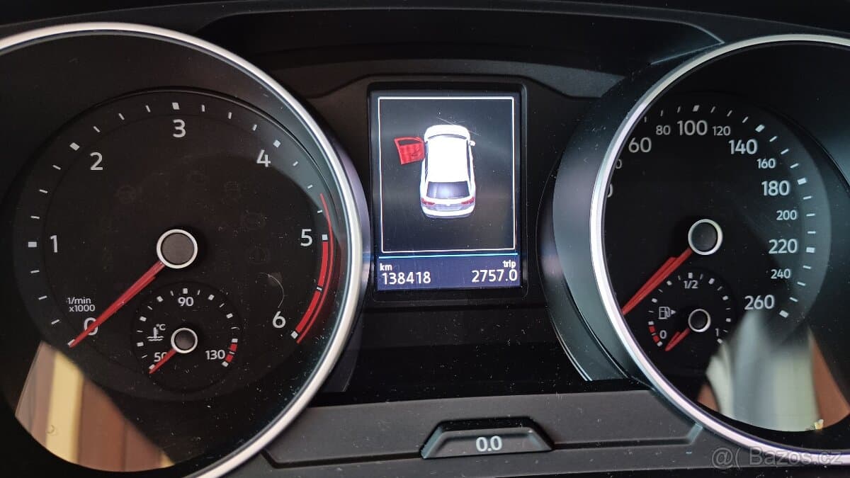 2017 Volkswagen TIGUAN - 18