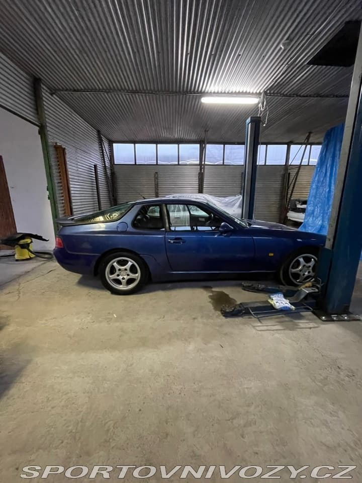 Porsche 968 - 18