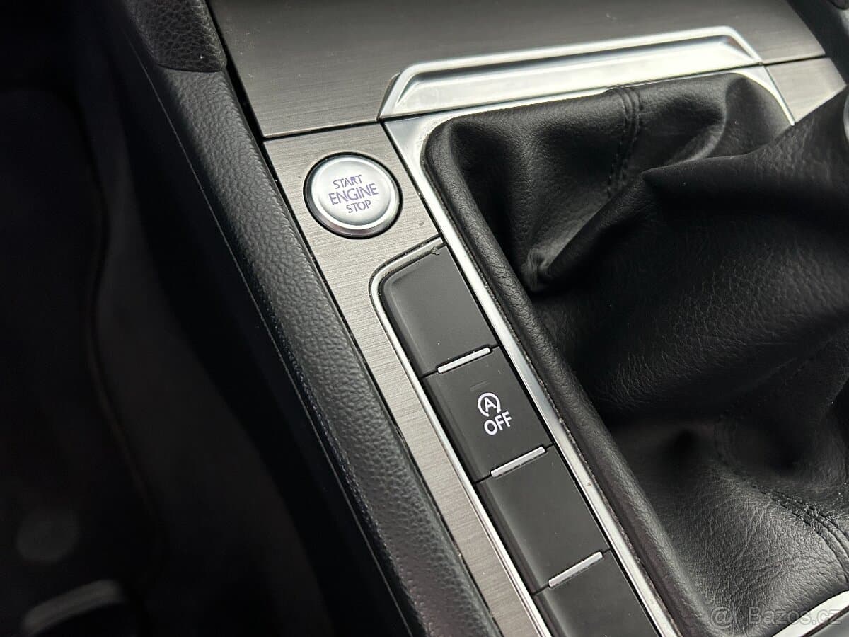 Volkswagen PASSAT - 18