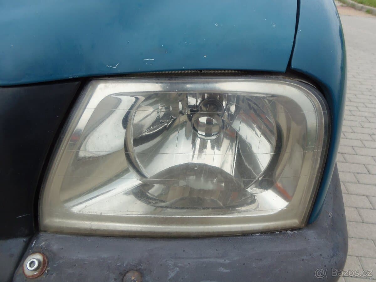 2000 Mitsubishi L200 - 19