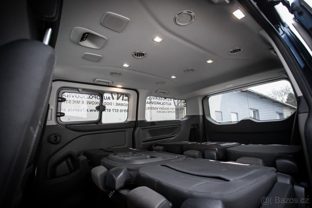 2022 Ford TOURNEO - 19