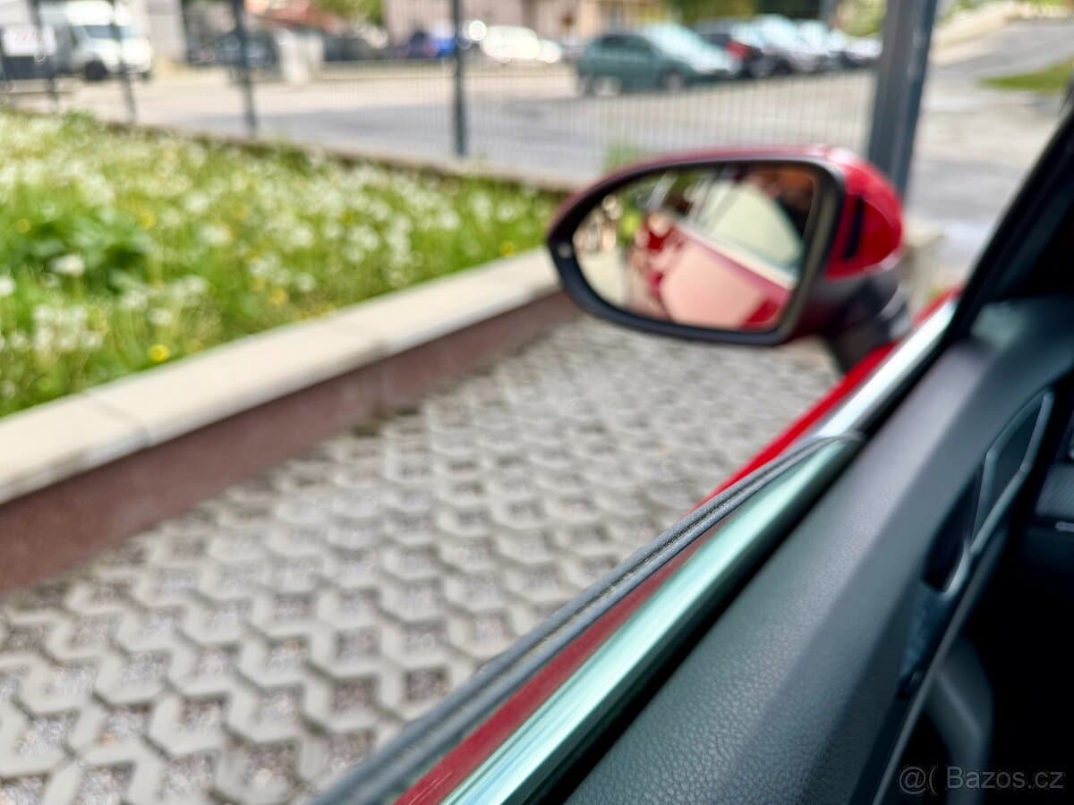 2020 Volkswagen PASSAT - 19