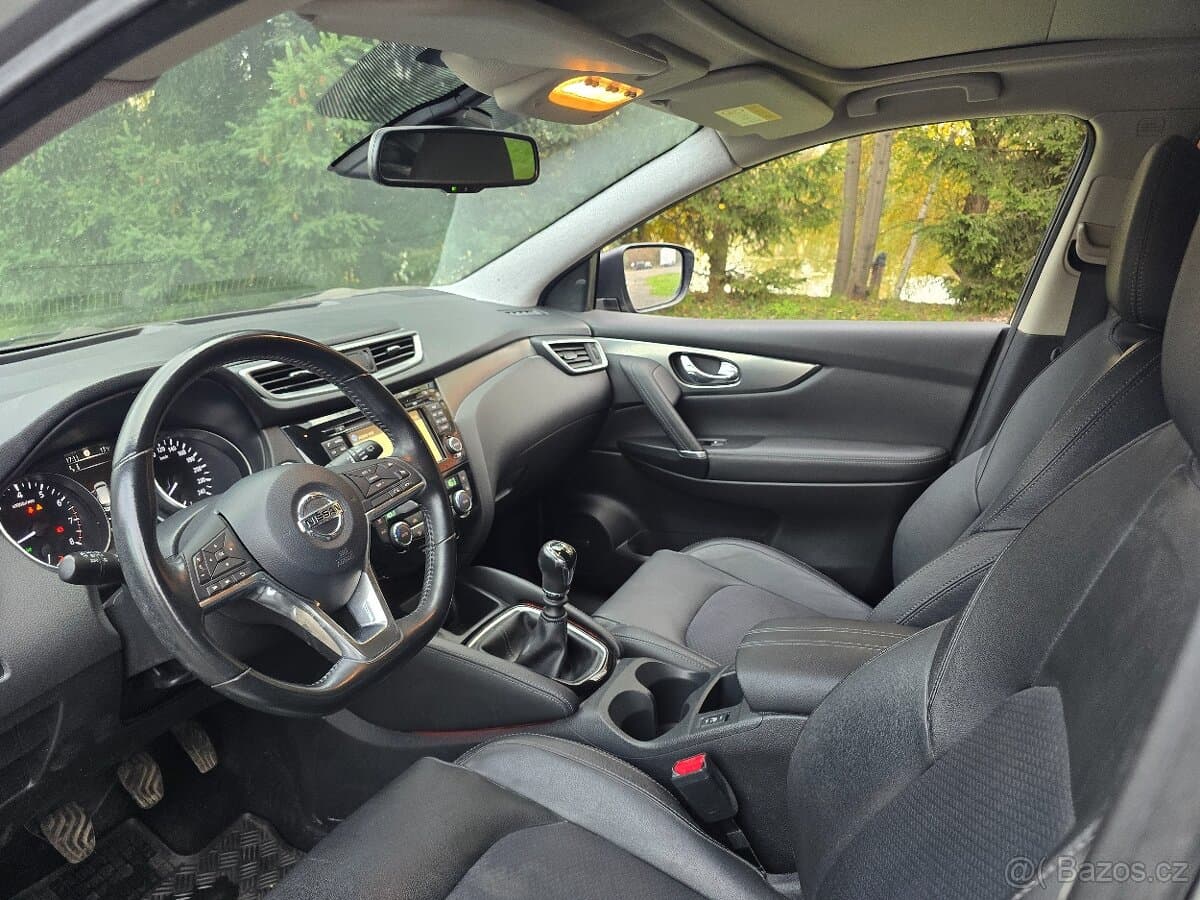 2018 Nissan QASHQAI - 19
