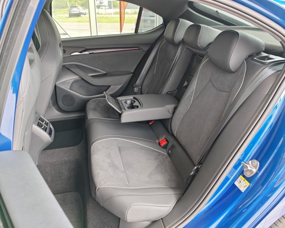 2025 Škoda SUPERB - 19