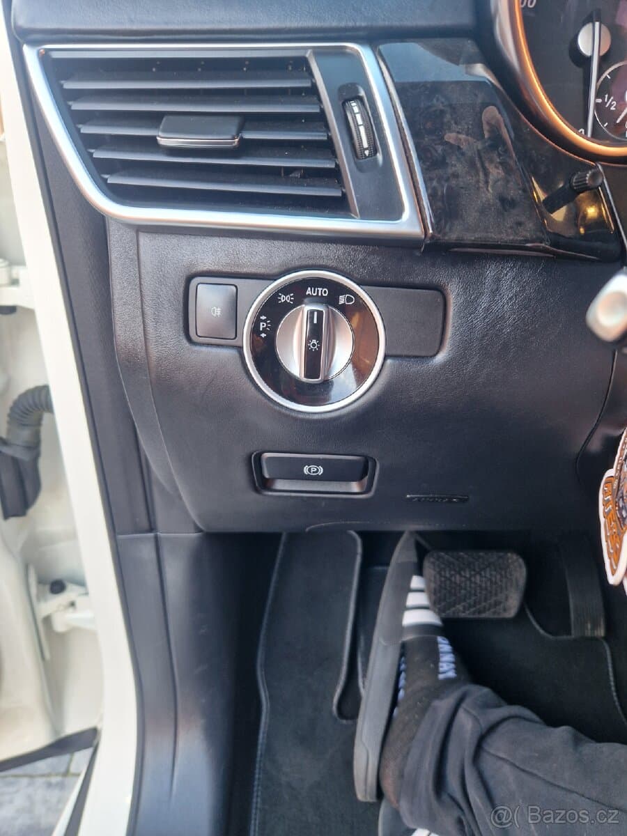 2012 Mercedes-Benz M-CLASS - 19