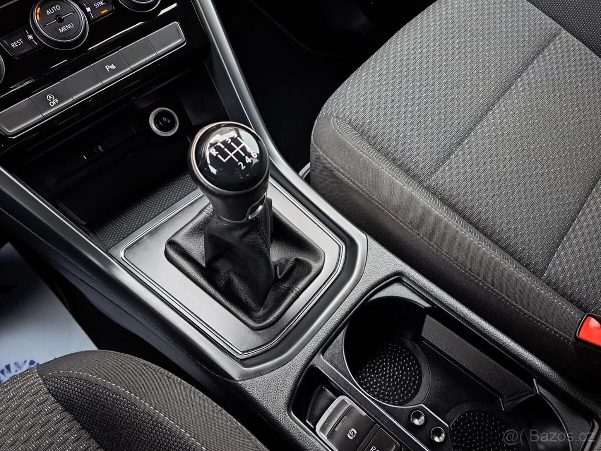 2019 Volkswagen TOURAN - 19