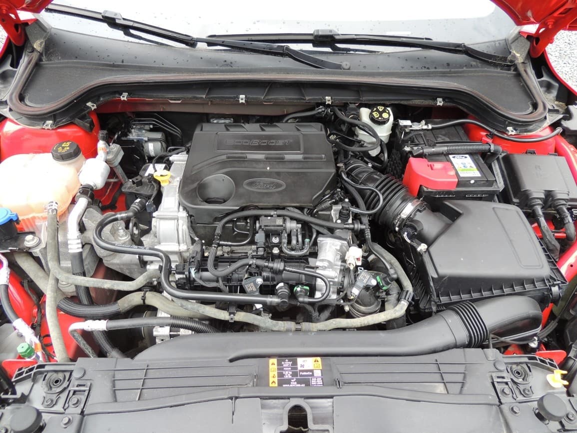 2019 Ford FOCUS - 19