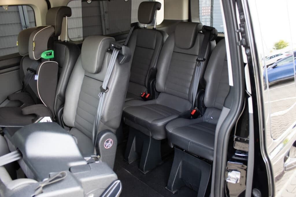 2019 Ford TOURNEO - 19