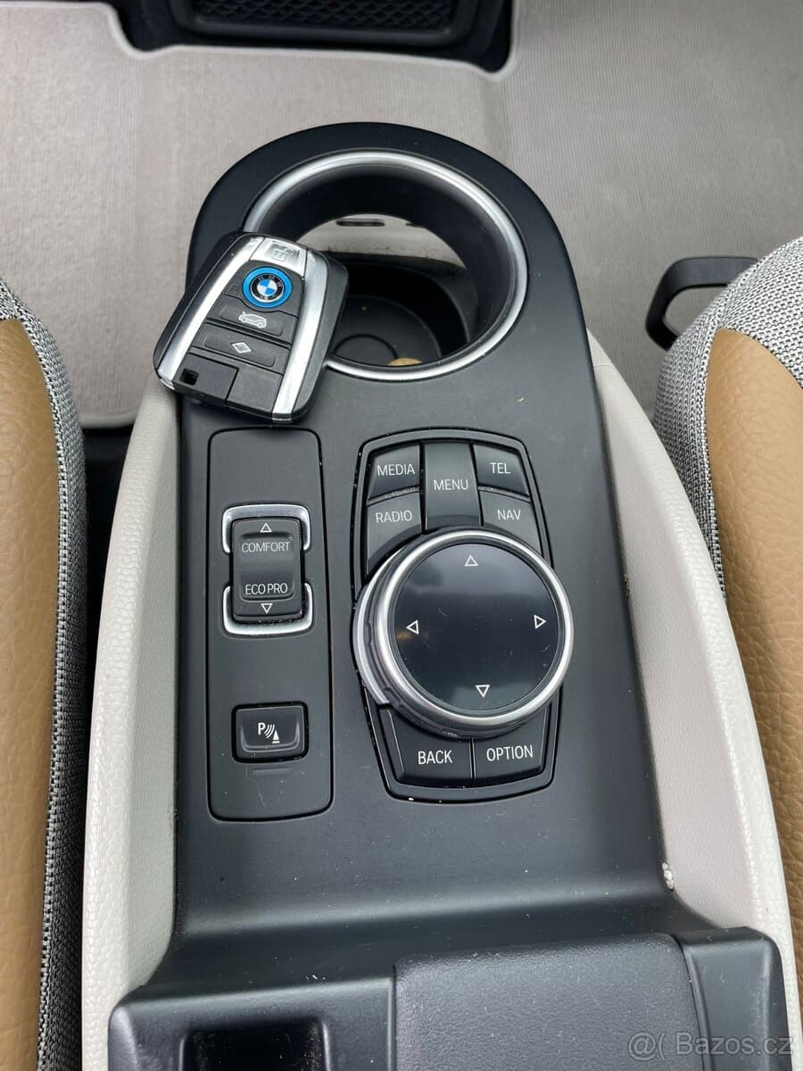 2014 BMW i3 - 19