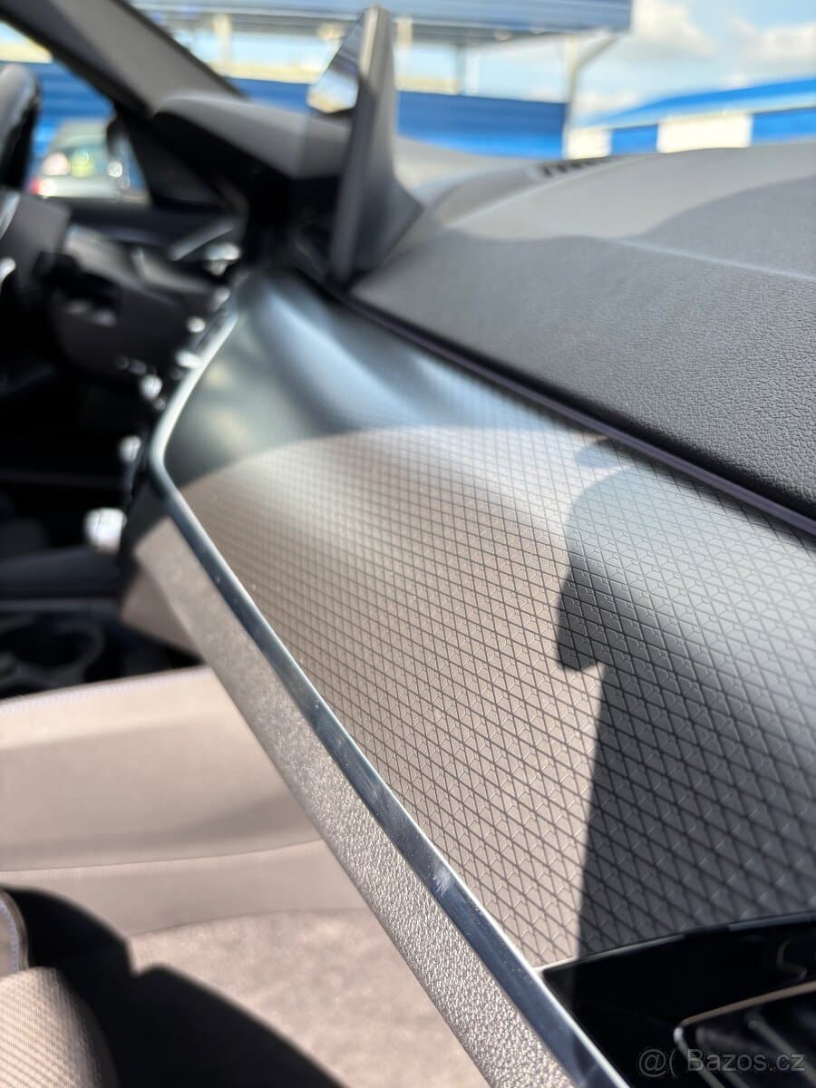 2020 BMW M5 - 19
