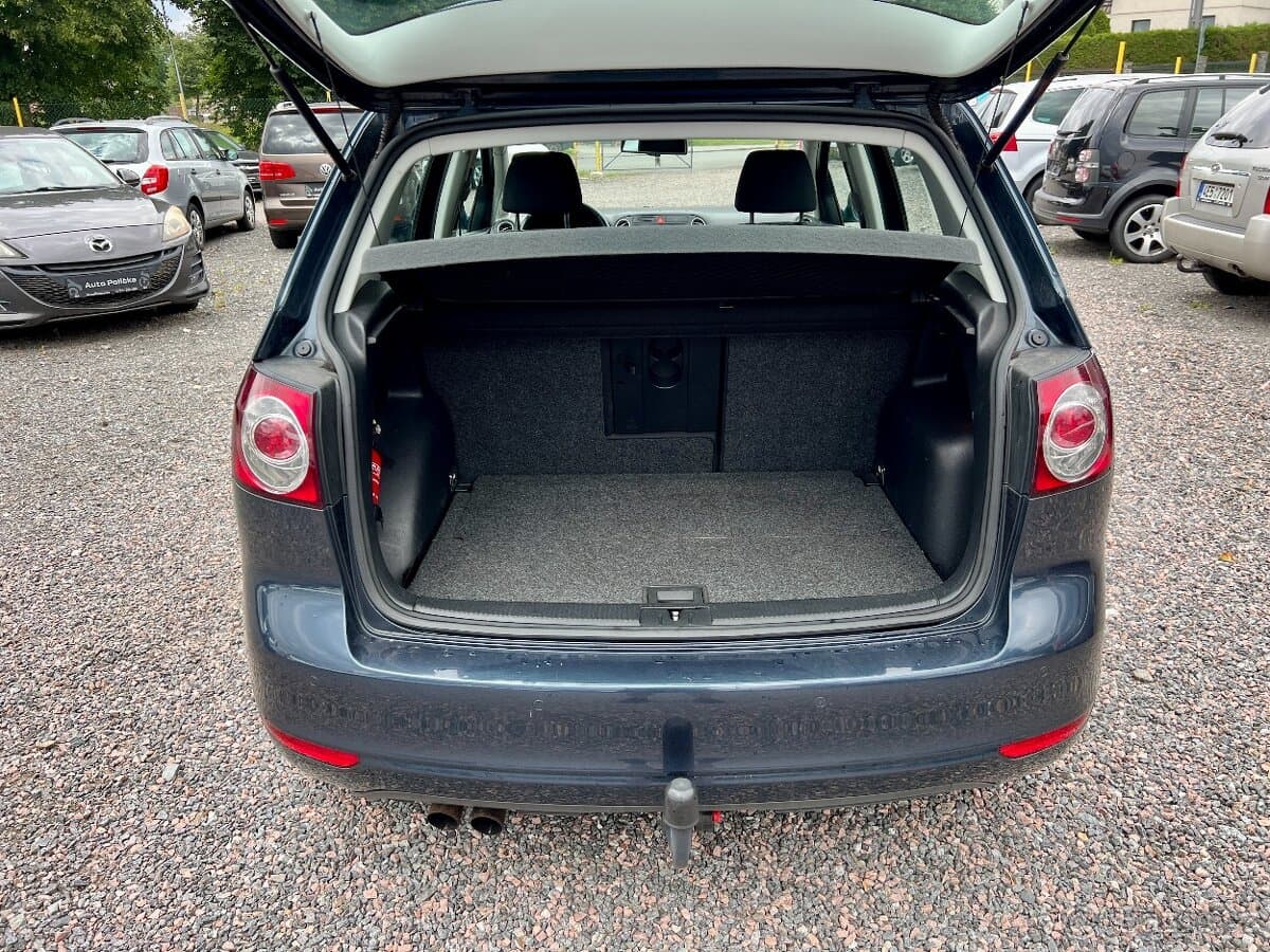 2009 Volkswagen GOLF - 19