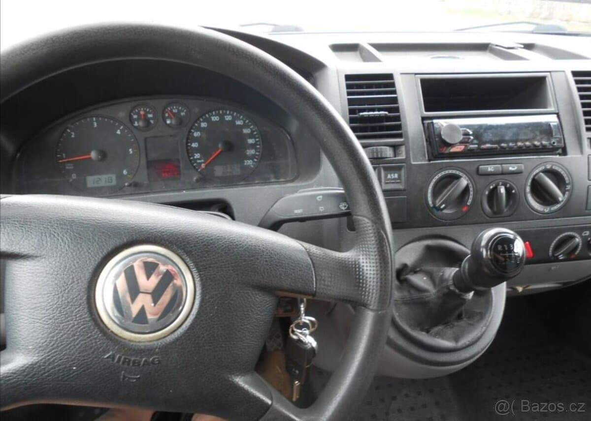 2004 Volkswagen TRANSPORTER - 19